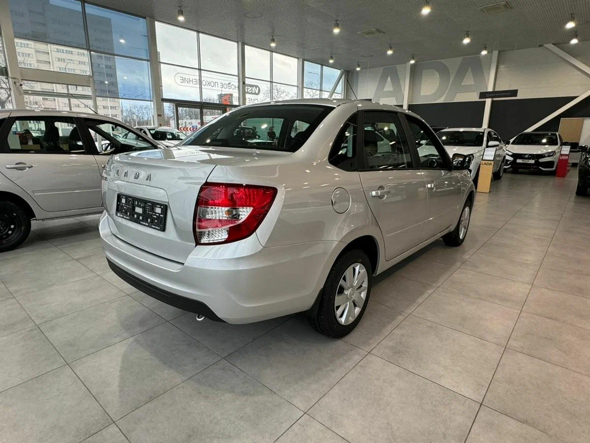 Lada Granta Седан в Новосибирск - фото №4