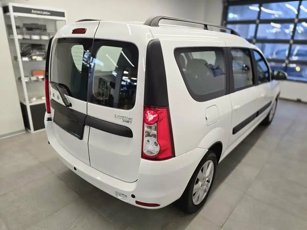 Lada Largus CNG в Новосибирск - фото №4